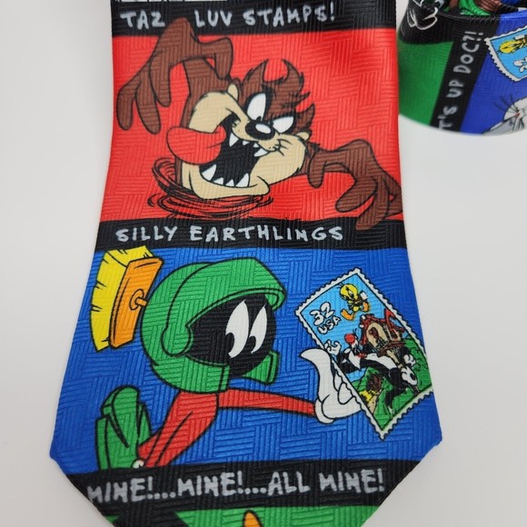 Vintage Men's Necktie Looney Tunes Cartoons Stamp Collection 1997 USA Made - Picture 3 of 5